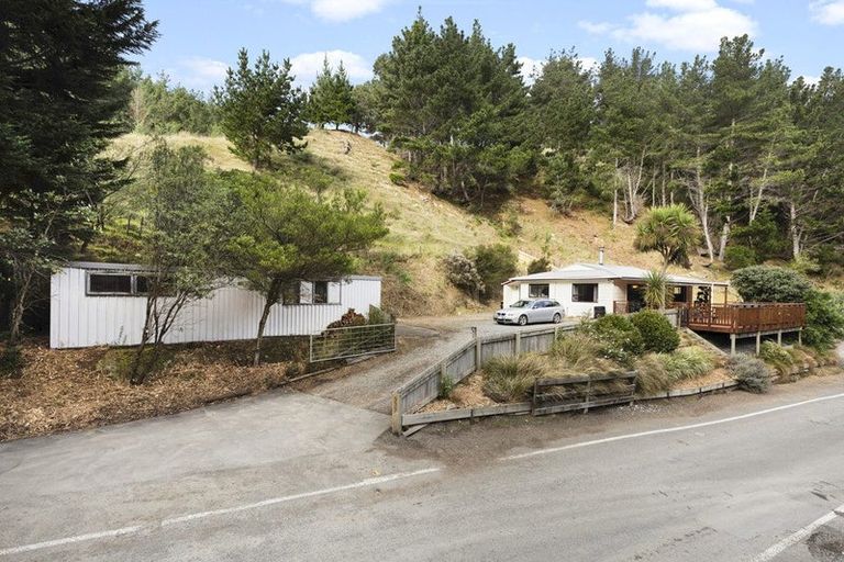 Photo of property in 337 Takarau Gorge Road, Ohariu, Wellington, 6037