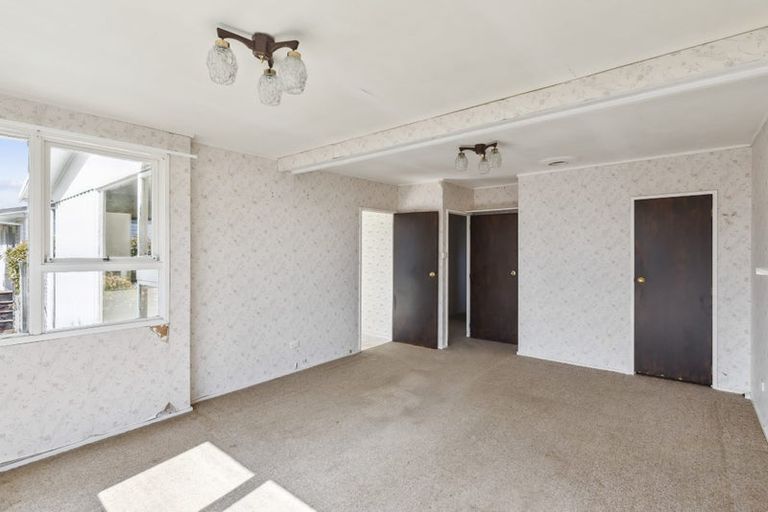 Photo of property in 24 Makarini Street, Paraparaumu, 5032