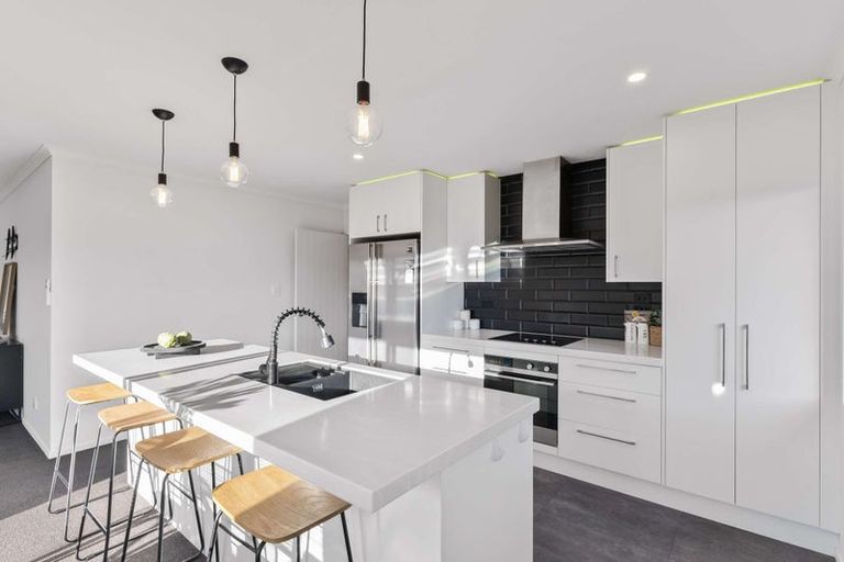 Photo of property in 1 Philippa Drive, Rolleston, 7615