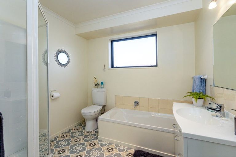 Photo of property in 240 Talbot Street, Geraldine, 7930