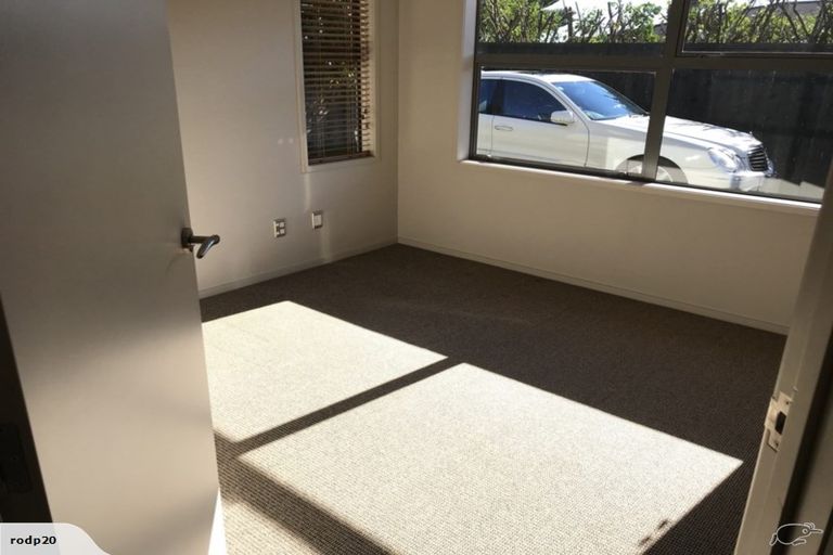 Photo of property in 4c Routly Avenue, Pukekohe, 2120