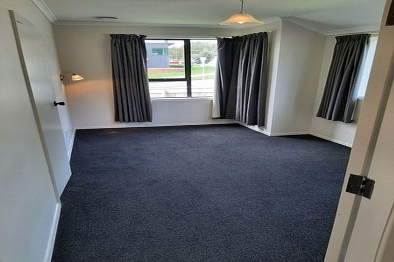 Photo of property in 54 Haumia Street, Johnsonville, Wellington, 6037