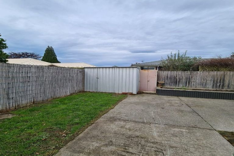 Photo of property in 33 Tower Street, Hornby, Christchurch, 8042