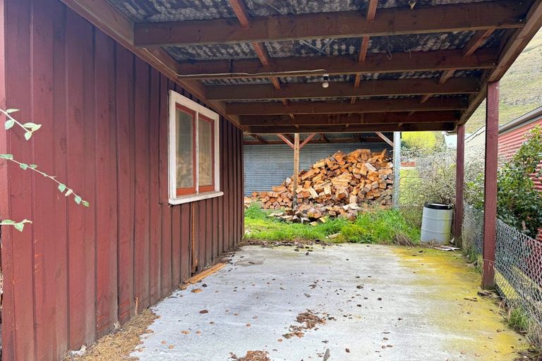 Photo of property in 5086 Makarora-lake Hawea Road, Makarora, Wanaka, 9382