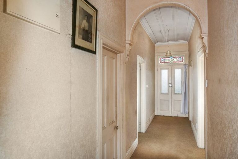 Photo of property in 12 Hull Road, Waiuku, 2123