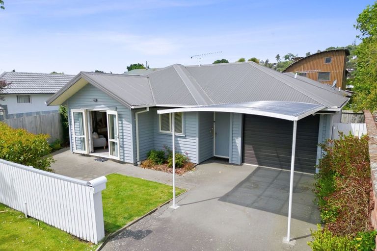 Photo of property in 1/19 Lascelles Street, Saint Martins, Christchurch, 8022