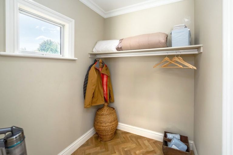 Photo of property in 17b Wood Street, Greytown, 5712