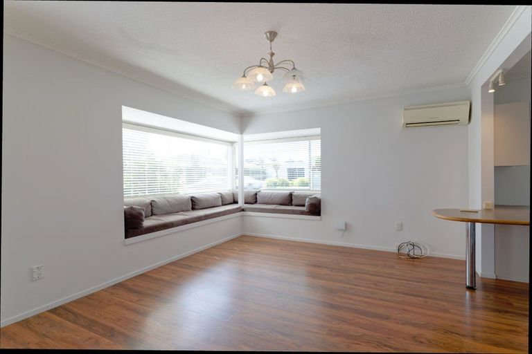 Photo of property in 1/760 Beach Road, Browns Bay, Auckland, 0630