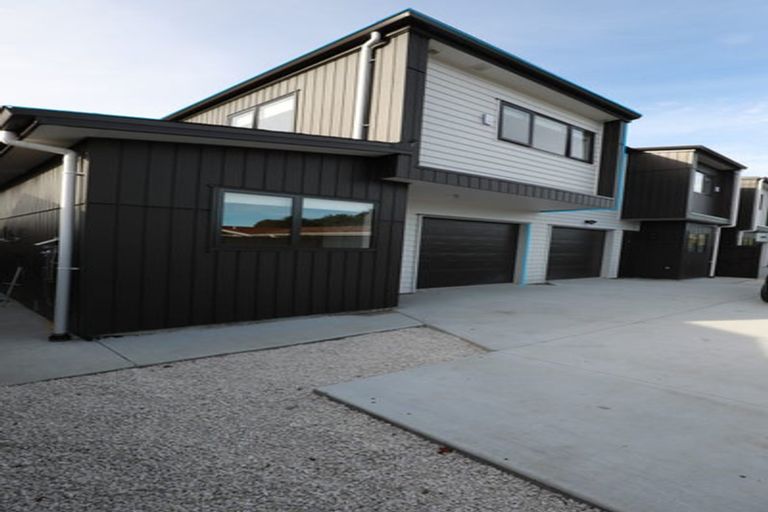 Photo of property in 2d Pinero Place, Bucklands Beach, Auckland, 2014