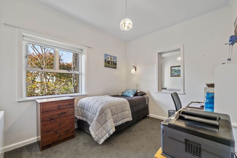 Photo of property in 59 Somerset Street, Brooklands, New Plymouth, 4310