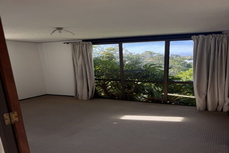 Photo of property in 643 Beach Road, Rothesay Bay, Auckland, 0630