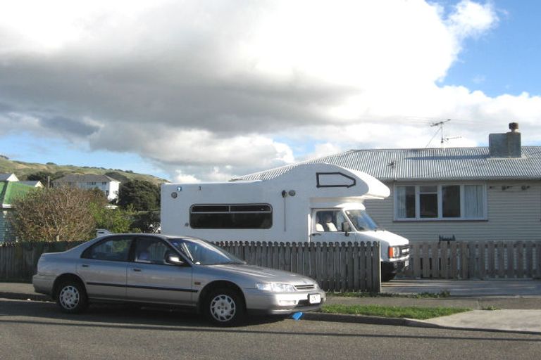 Photo of property in 72-a Hereford Street, Cannons Creek, Porirua, 5024