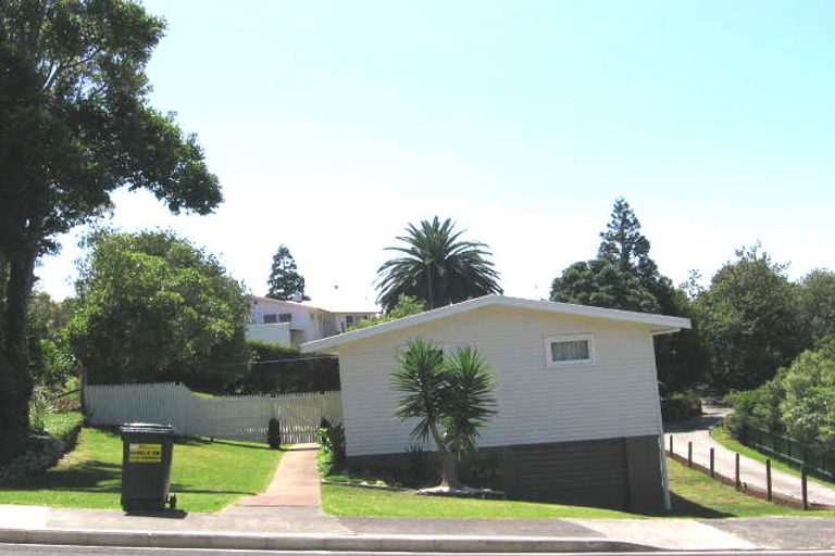 Photo of property in 6 Bishopgate Street, Birkdale, Auckland, 0626