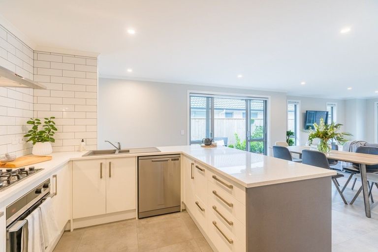Photo of property in 5 Paioke Street, Waikanae, 5036