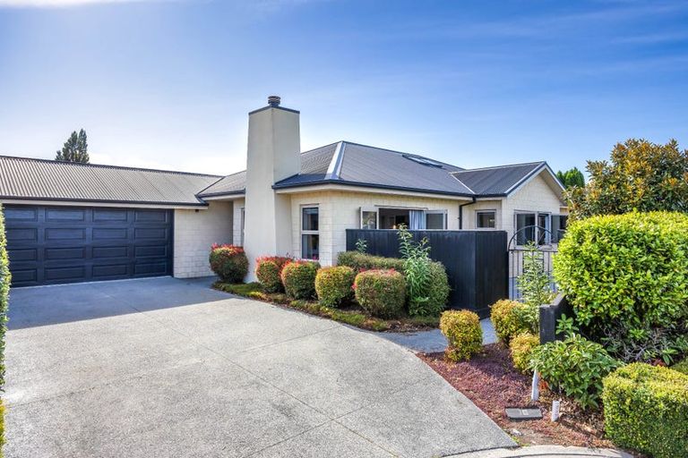 Photo of property in 5 Millpark Place, Northwood, Christchurch, 8051