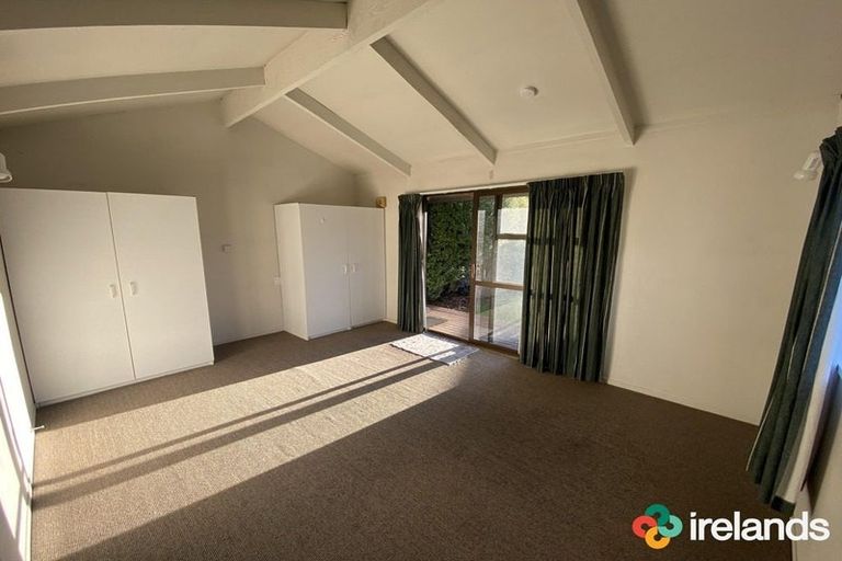 Photo of property in 133 Hawthornden Road, Avonhead, Christchurch, 8042