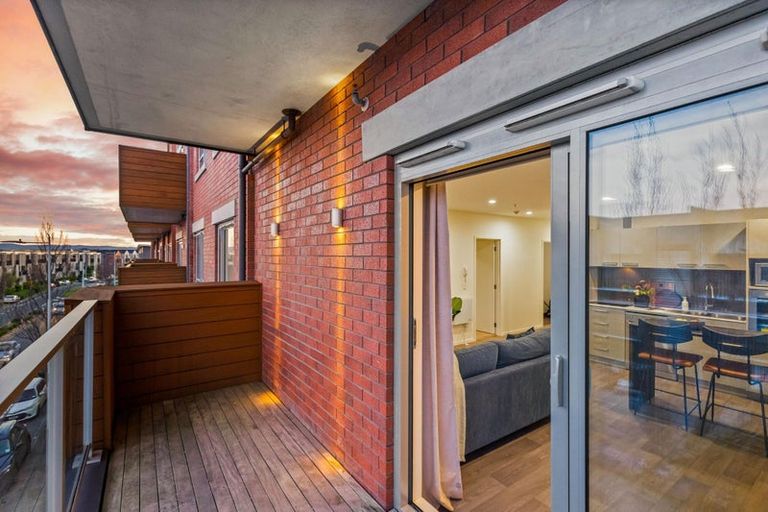 Photo of property in 203/160a Hobsonville Point Road, Hobsonville, Auckland, 0616