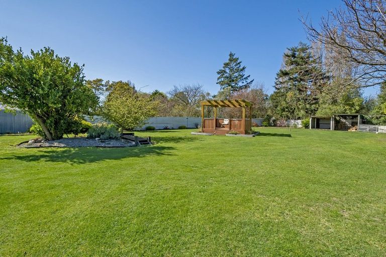 Photo of property in 22 Taumutu Road, Southbridge, 7602
