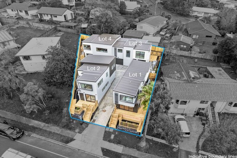 Photo of property in 23a Caribbean Drive, Unsworth Heights, Auckland, 0632