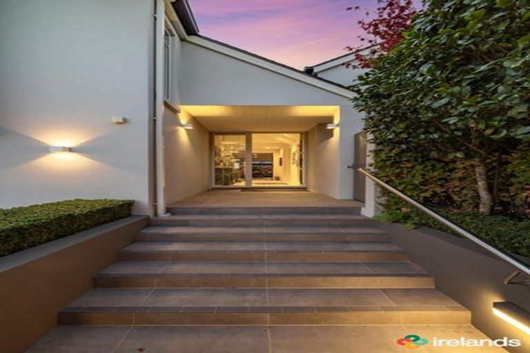 Photo of property in 39a Mcdougall Avenue, St Albans, Christchurch, 8014