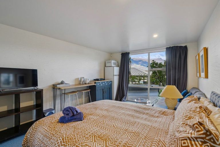 Photo of property in 3/6 Suburb Street, Queenstown, 9300