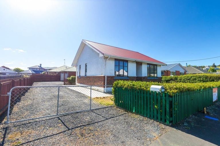 Photo of property in 23 Gordon Road, Mosgiel, 9024