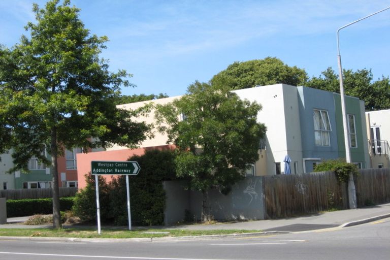 Photo of property in 19c Whiteleigh Avenue, Addington, Christchurch, 8024