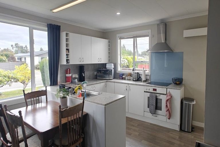 Photo of property in 70 Cargill Street, Waikiwi, Invercargill, 9810