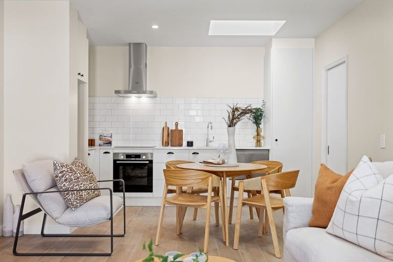 Photo of property in 3 Waitikiri Drive, Parklands, Christchurch, 8083