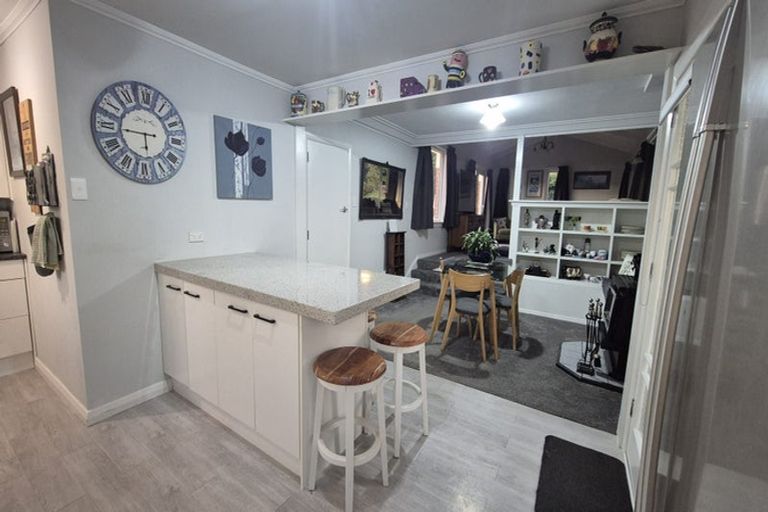 Photo of property in 16 Salmond Street, Halfway Bush, Dunedin, 9010