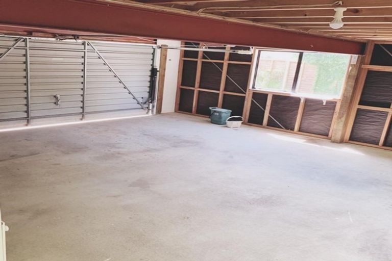 Photo of property in 2/10 Belmont Terrace, Milford, Auckland, 0620