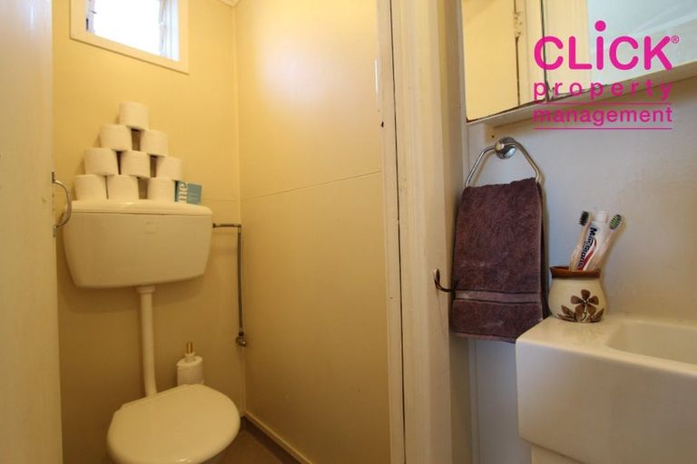 Photo of property in 2 Royal Terrace, Dunedin Central, Dunedin, 9016