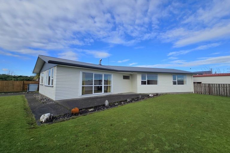 Photo of property in 221 Park Street, Hokitika, 7810