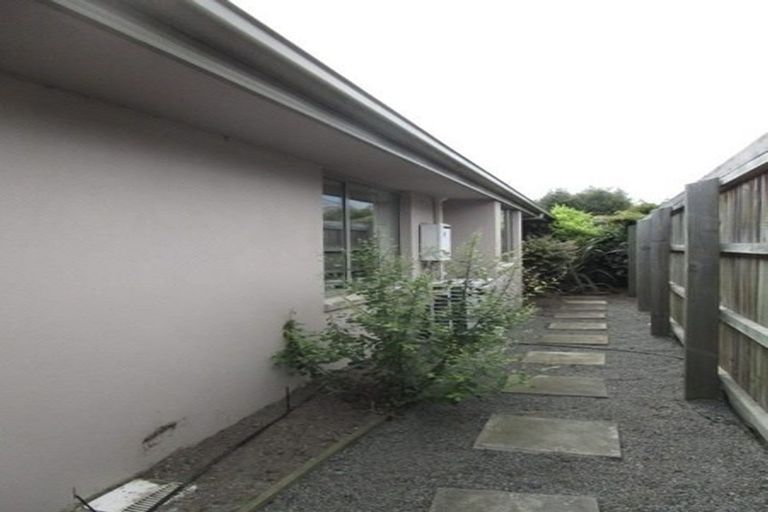 Photo of property in 3 Wedmore Close, Burwood, Christchurch, 8083