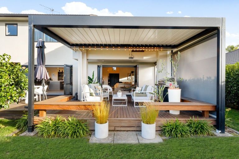 Photo of property in 8 Shalimar Place, Huntington, Hamilton, 3210