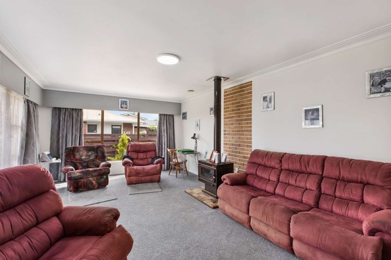 Photo of property in 65 Sandspit Road, Waiuku, 2123