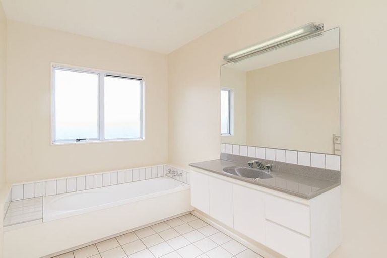 Photo of property in 6 Bathgate Street, Johnsonville, Wellington, 6037