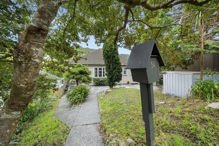 Photo of property in 54 South Karori Road, Karori, Wellington, 6012