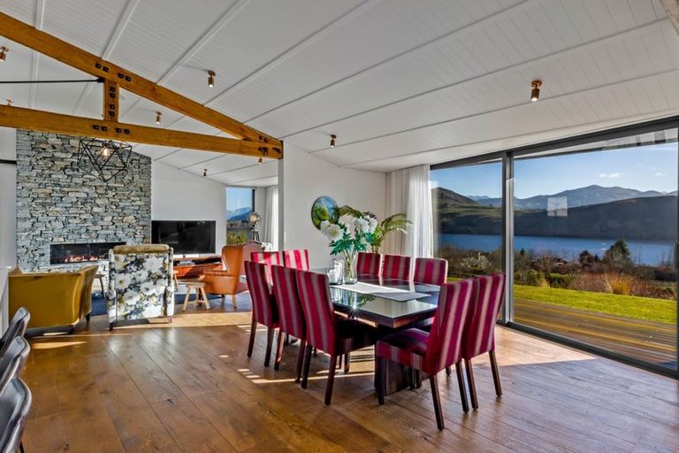 Photo of property in 6 Hayes View Lane, Lake Hayes, Queenstown, 9371