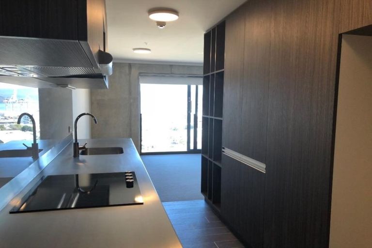 Photo of property in Frame Apartments, 901/111u Molesworth Street, Thorndon, Wellington, 6011