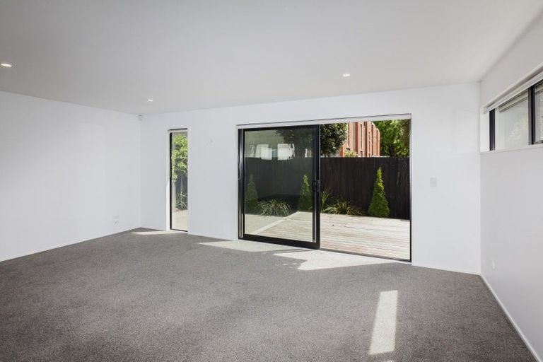Photo of property in 1/237 Armagh Street, Christchurch Central, Christchurch, 8011