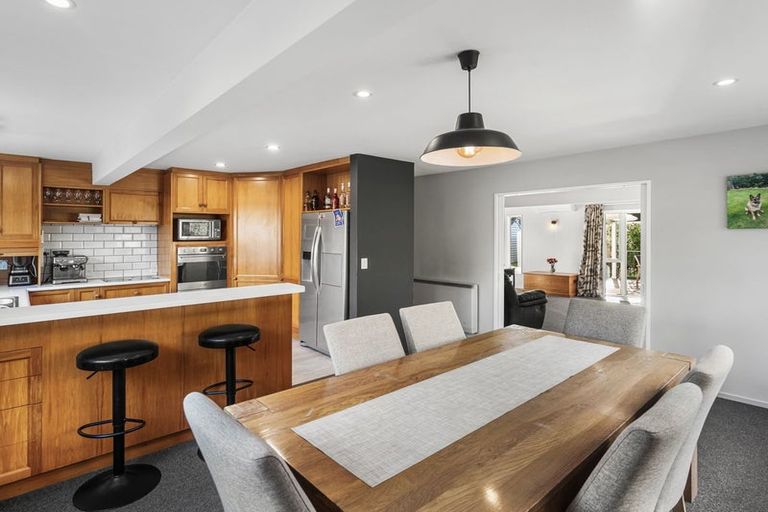 Photo of property in 14 Van Dieman Close, Templeton, Christchurch, 8042