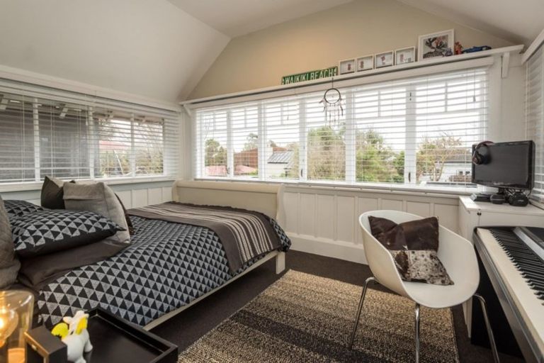 Photo of property in 15 Innes Road, St Albans, Christchurch, 8052