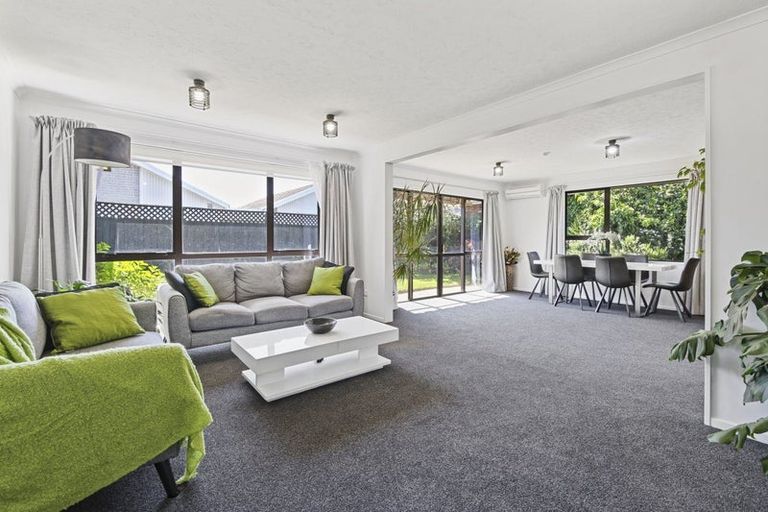 Photo of property in 1/14 Meadow Street, Papanui, Christchurch, 8052