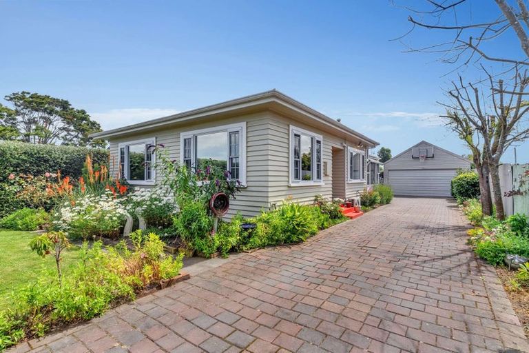 Photo of property in 105 Otaki Street, Kaiapoi, 7630
