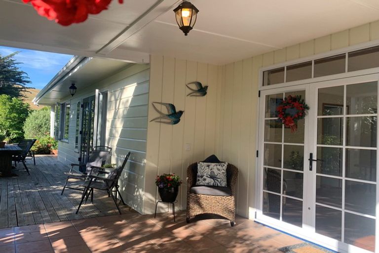 Photo of property in 30 Dundas Street, Porangahau, 4293