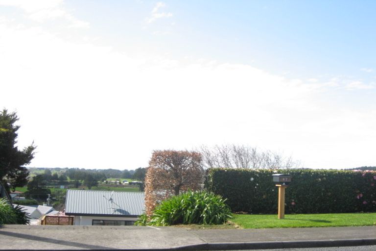 Photo of property in 67 Queens Road, Glen Avon, New Plymouth, 4312