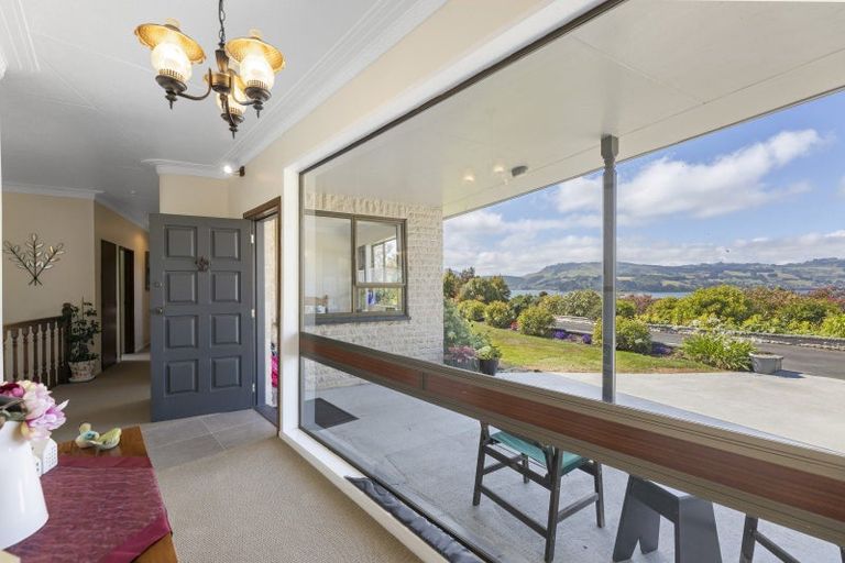 Photo of property in 33 Blanket Bay Road, Sawyers Bay, Port Chalmers, 9023