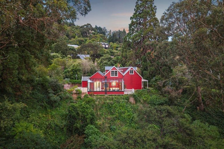 Photo of property in 1 Main Road, Governors Bay, Lyttelton, 8971