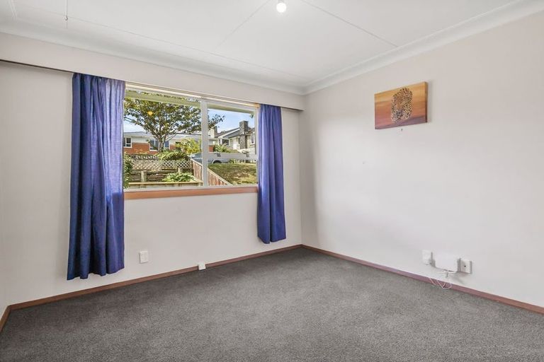 Photo of property in 48 Elwyn Crescent, Green Island, Dunedin, 9018